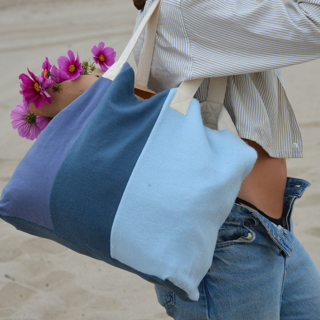 The Tote - Grey & Navy